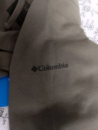 Sudadera Columbia Verde Oliva Nueva con etiquetas