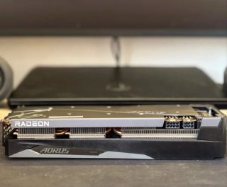 Gigabyte Aorus Rx 6700 XT Tarjeta Gráfica