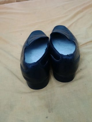 Scarpe in pelle GG Gucci nere