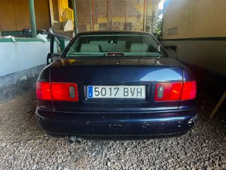 Audi A8 4.2 V8 355cv (blindado)