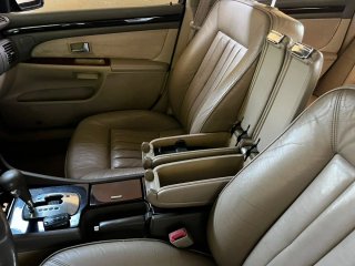 Audi A8 4.2 V8 355cv (blindado)