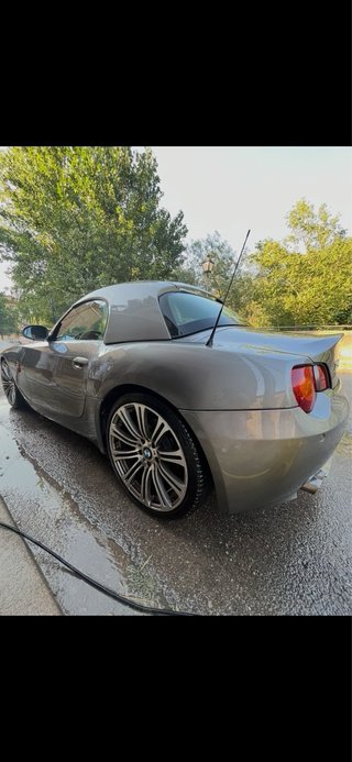 BMW Z4 2004