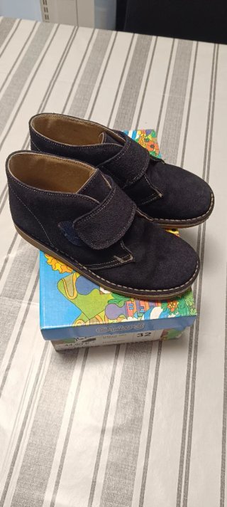 Zapatos niño/niña talla 32