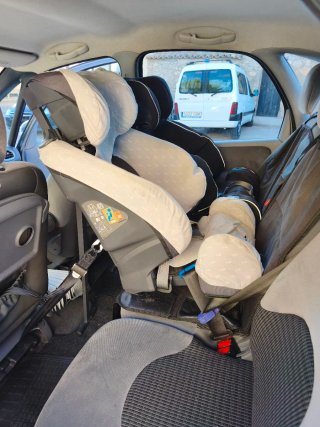 Dos Sillas de coche bebé Klippan century.
