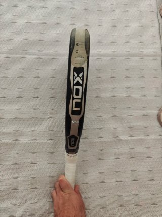 Pala de pádel NOX Luxury Genius