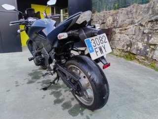 Kawasaki Z750 Naked Azul