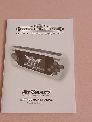 Sega Mega Drive portátil AtGames, 80 juegos, caja