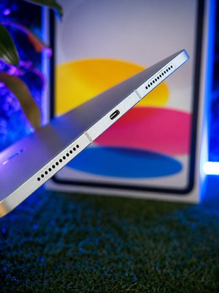 iPad Apple 11ª Gen WiFi + Cellular 27 CICLOS