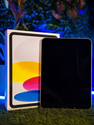 iPad Apple 11ª Gen WiFi + Cellular 27 CICLOS