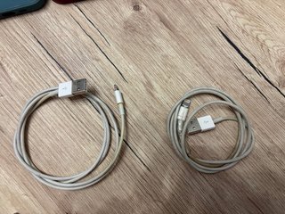Fondine e Vetri Temperati per iPhone 12 / 12 Pro