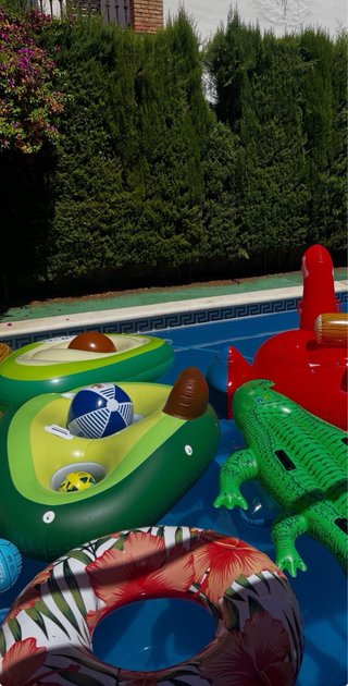 Colchoneta Hinchable Aguacate Piscina