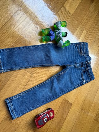 Conjunto Ropa Infantil: Sudadera y Pantalón