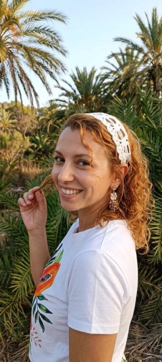 Diadema o bandana tejida a mano