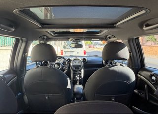 MINI Countryman 2012