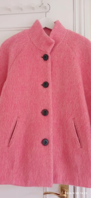 Abrigo d lana fucsia 40
