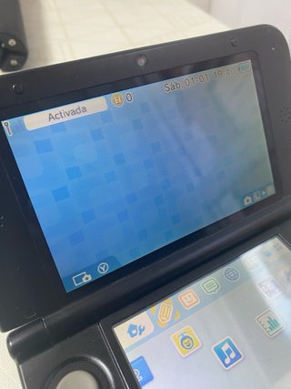 Nintendo 3DS XL DA RIPARARE O PER RICAMBI