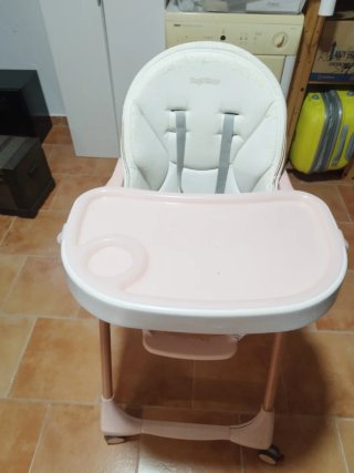 Trona de bebé rosa
