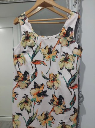 Vestido floral Roberto Verino