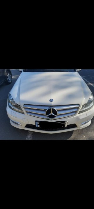 Mercedes-Benz Clase C 2011