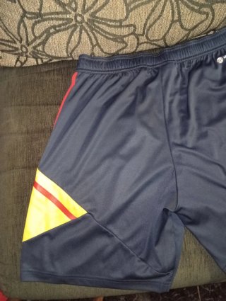 Pantalón del Arsenal