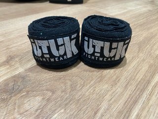 Set Muay Thai/Kickboxing Buddha y UTUK