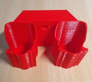BOSCH 12V -- 2 SOPORTES INCLINADOS PARA 2 BATERIAS