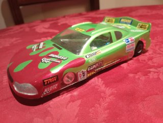 Carro de Slot Pista Verde e Vermelho