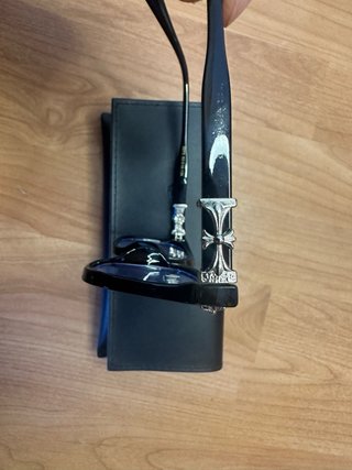 Óculos Chrome Hearts Pretos
