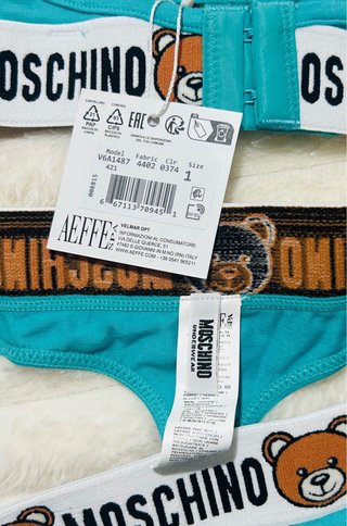 Conjunto Moschino Bralette y Tanga Original