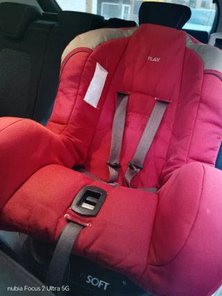 Silla de coche infantil PLAY - Buen estado