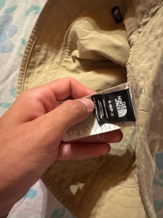 Cappello The North Face Beige Nuovo