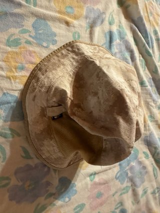 Cappello The North Face Beige Nuovo
