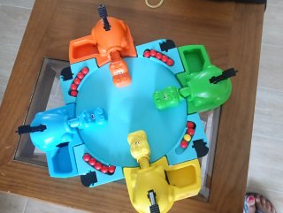 Tragabolas Juego de Mesa