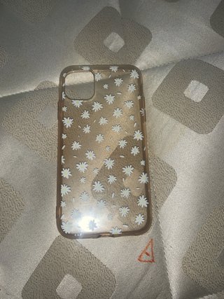 Funda iPhone 11 Flores Margaritas