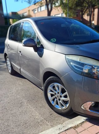 Renault Scenic 2013