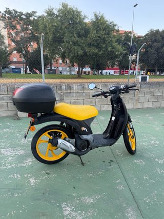 Honda Sky 49cc Scooter