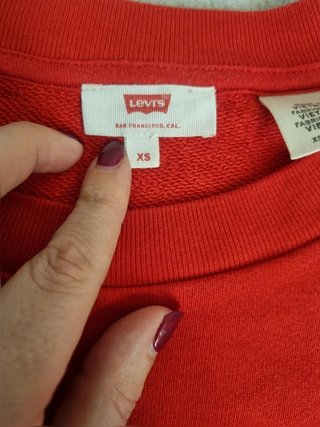 Levi’s Red Cropped Sweatshirt – Color Block...