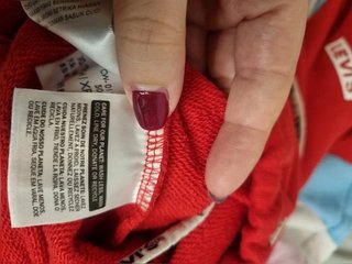 Levi’s Red Cropped Sweatshirt – Color Block...