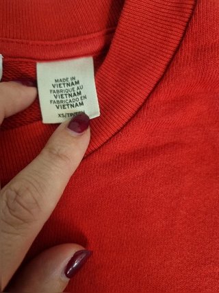 Levi’s Red Cropped Sweatshirt – Color Block...