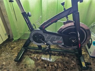 Bicicleta Spinning Sportstech SH200