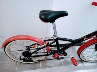 Bicicleta infantil niña