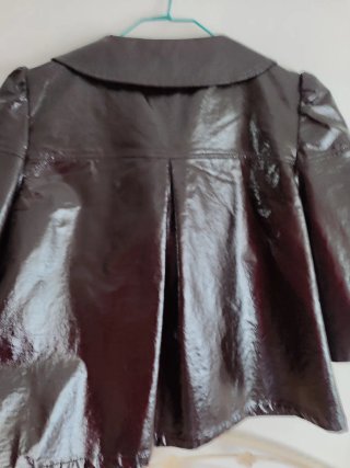 Chaqueta charol marrón chocolate