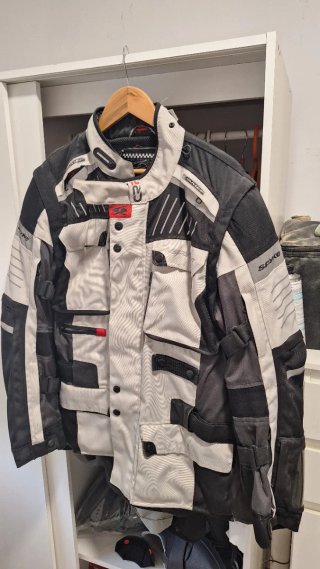 Traje  Moto Spyke 4 Estaciones Talla 56