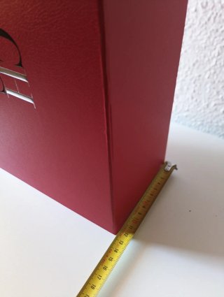 Caja Carolina Herrera Roja 31x23x12