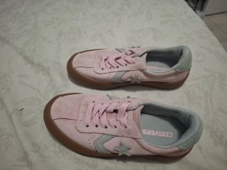 Converse rosas con estrella gris