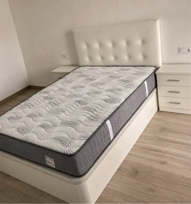 Cama Abatible Madera con Colchón