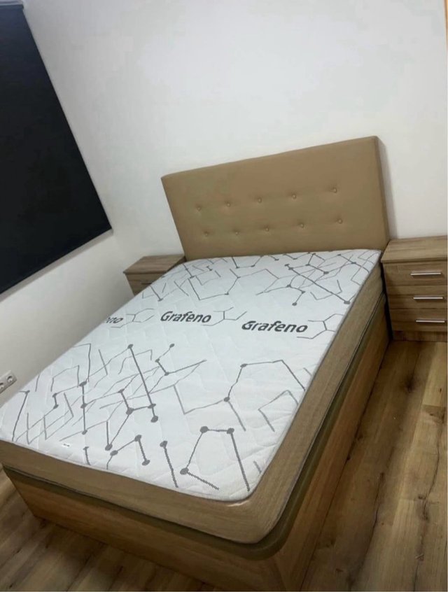 Cama Abatible Madera con Colchón