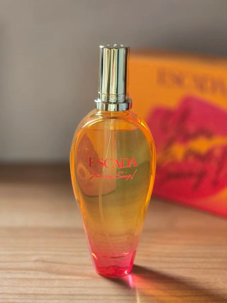 ​​Escada Yum Me, Sunny! EDP 100ml + Neceser + Tote