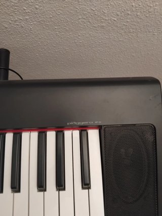 Piano Yamaha NP32