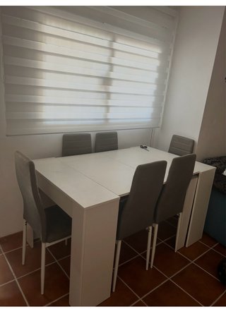 Mesa extensible blanca